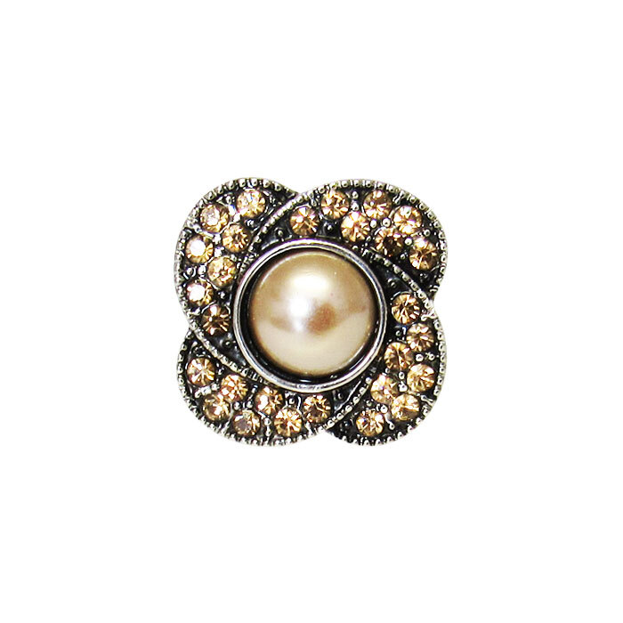 Snap-Gold Pearl Flower