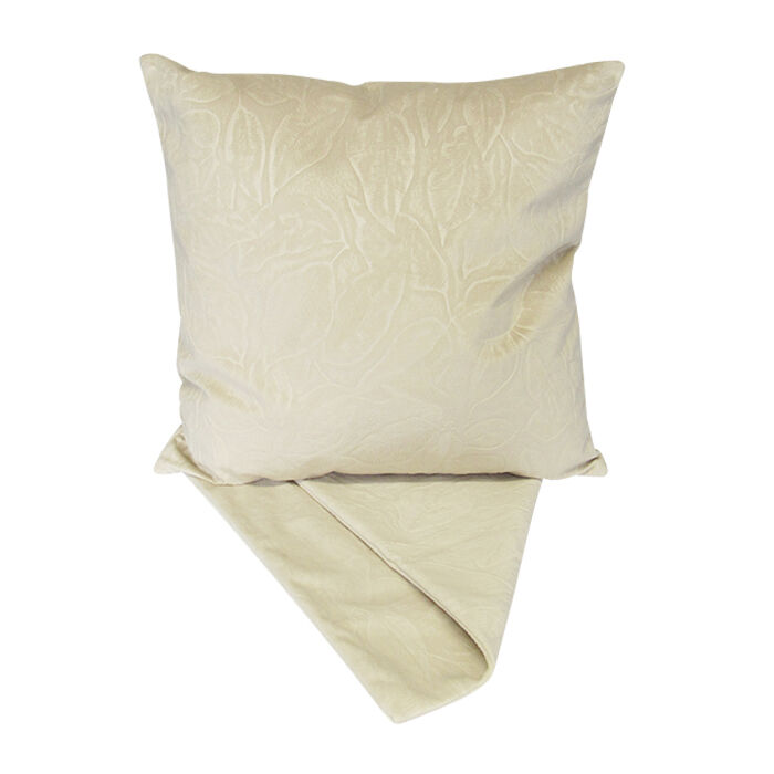 CC Embossed Leaves Cream + Inner
